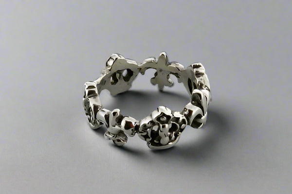 fluer de lis & crown ring - Makers & Providers