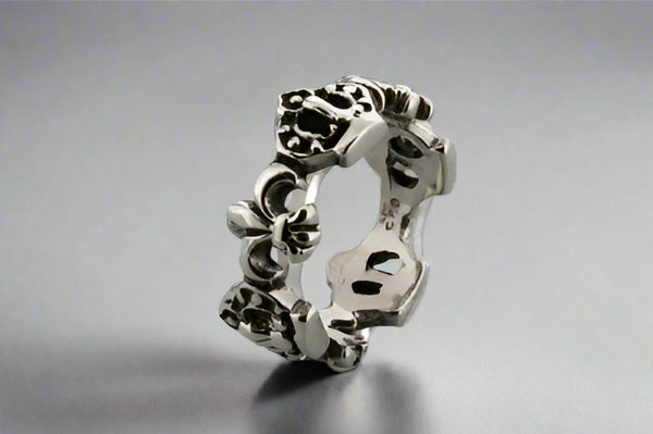 fluer de lis & crown ring - Makers & Providers