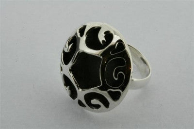 circular oxidised vine ring