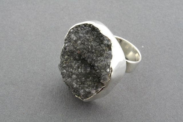 druzy ring - dark amathyst - Makers & Providers
