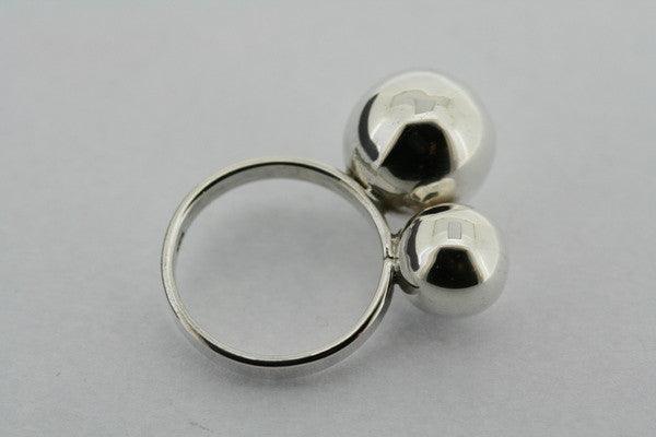 straight line 2 ball ring - Makers & Providers