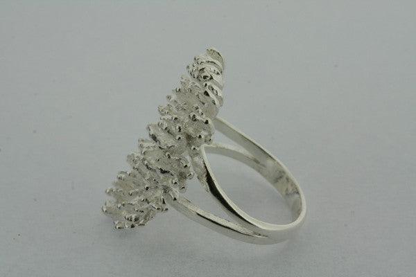 oval coral ring - Makers & Providers