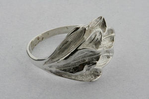curved feather ring - Makers & Providers