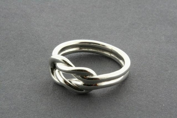 Eternity knot ring - sterling silver - Makers & Providers