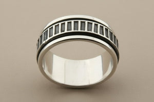 ladder spinner ring - Makers & Providers