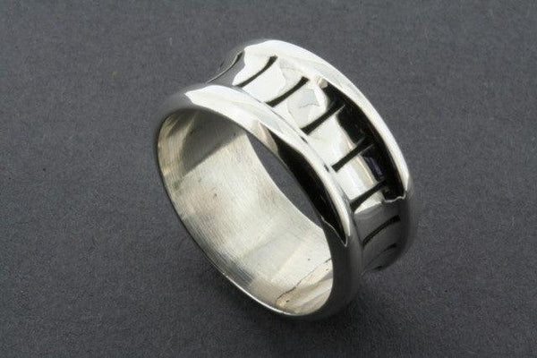 concave lined band - sterling silver - Makers & Providers