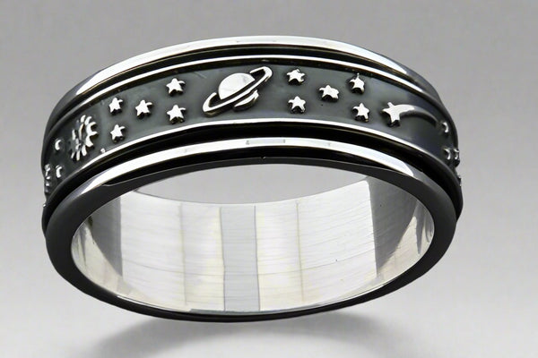 Galaxy spinner ring - sterling silver - Makers & Providers