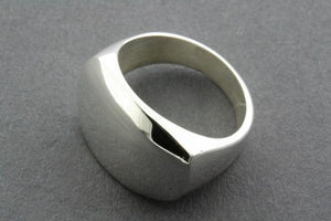 clean flat rec signet ring - Makers & Providers