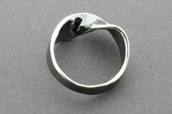 infinity twist ring - oxidized - Makers & Providers