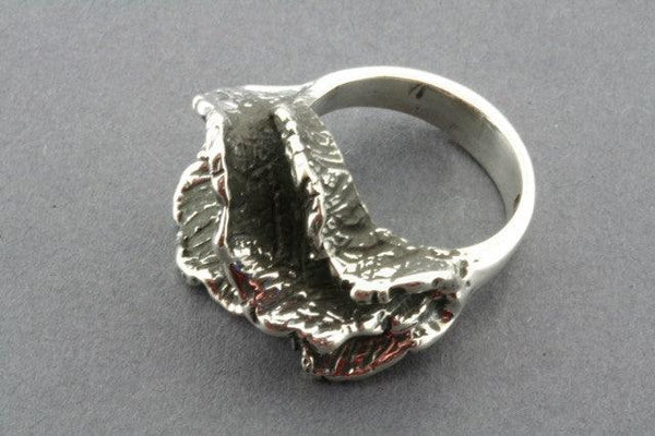 oxidized coral ring - Makers & Providers