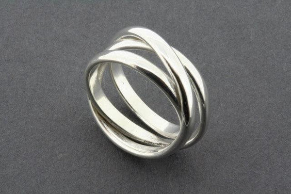 3 Bands Curved Narrow Sterling Silver Knot Ring - Makers & Providers