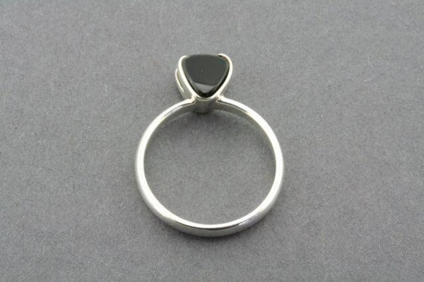 stone heart ring - black onyx - Makers & Providers