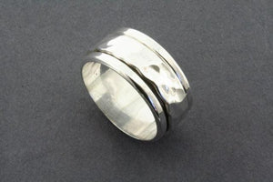 Hammered spinner ring - sterling silver - Makers & Providers