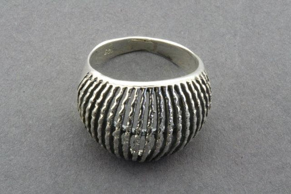 Anemone signet ring - sterling silver - Makers & Providers