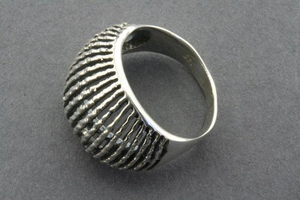 Anemone signet ring - sterling silver - Makers & Providers