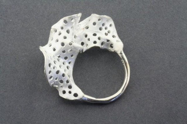 White lace frill ring - sterling silver