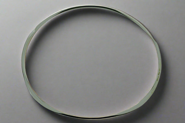 narrow flattened bangle - circle - Makers & Providers