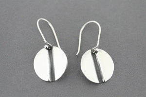 Oxidized groove disc earrings - sterling silver - Makers & Providers