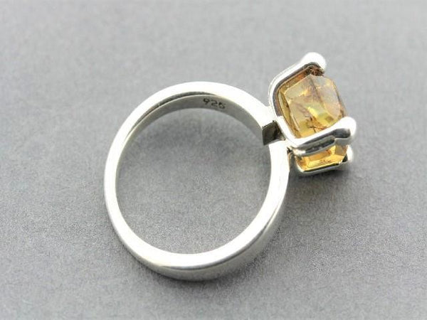 princess ring - amber and sterling silver - Makers & Providers