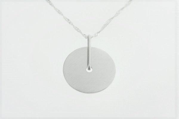 silver deco circle pendant 
