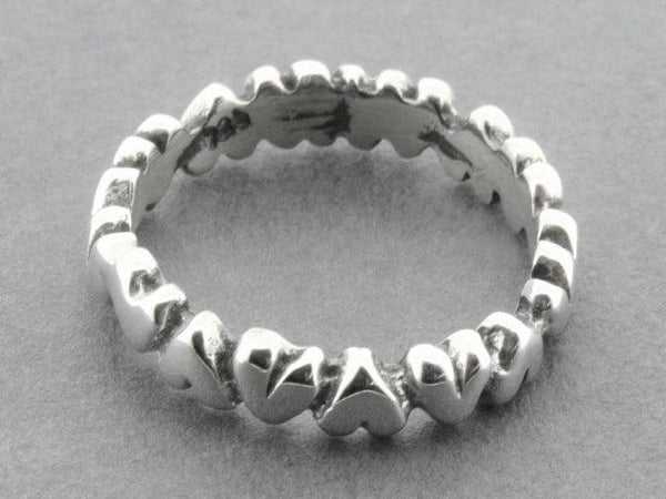Heart band - sterling silver - Makers & Providers