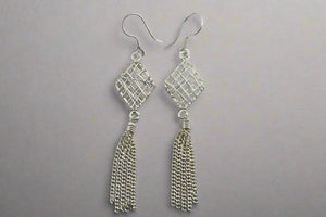 tassle earring - diamond - Makers & Providers