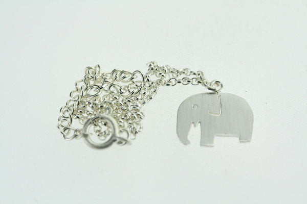 little elephant bracelet - Makers & Providers