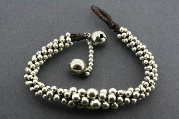 metallic bead tubular bracelet - Makers & Providers