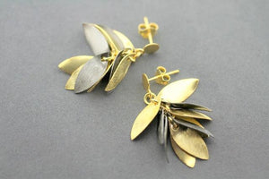 Multi leaf stud - 22Kt gold on silver - Makers & Providers