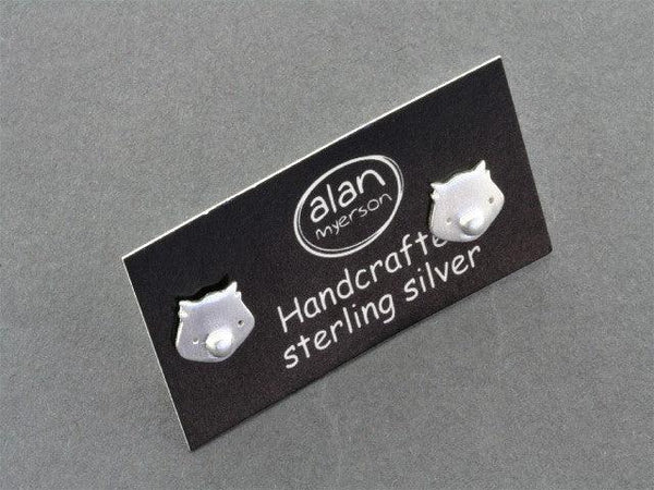 wombat face stud -sterling silver