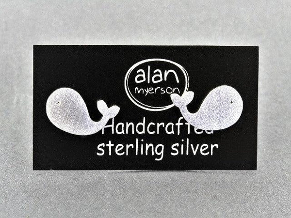 Whale stud - sterling silver