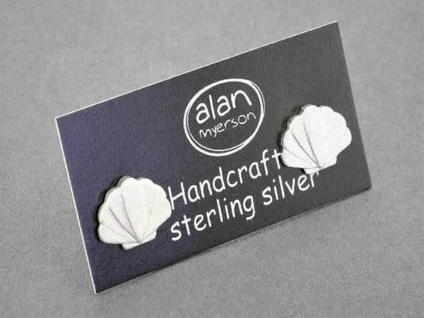 Seashell stud - sterling silver - Makers & Providers