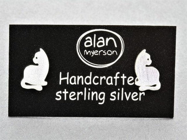 sitting cat stud - sterling silver - Makers & Providers