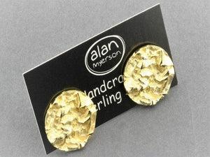 Elephant skin disc stud - 22 Kt gold over silver - Makers & Providers