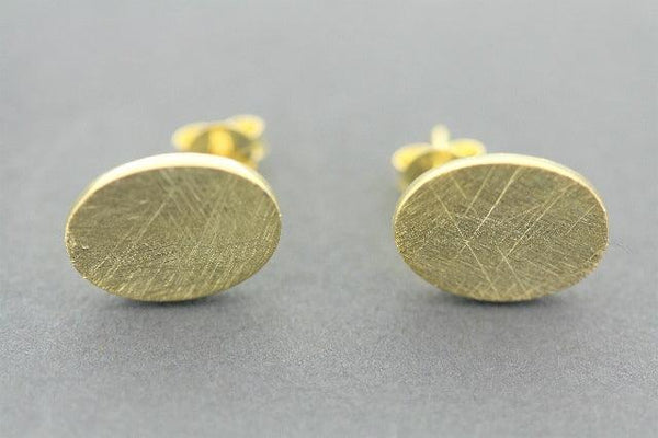 Scratched disc oval stud - 22Kt gold over silver - Makers & Providers