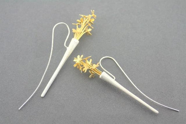 Ikebana earrings - - 22Kt gold over silver - Makers & Providers