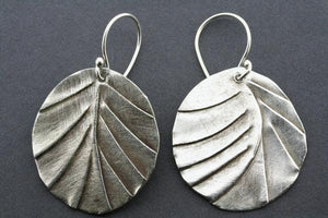 Oval leaf earring - fine silver - Makers & Providers