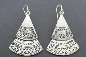 Double etched earring - pure silver - Makers & Providers