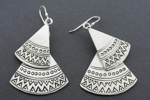 Double etched earring - pure silver - Makers & Providers