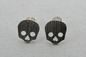 skull stud - Makers & Providers