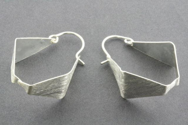 angled basket hoop - Makers & Providers