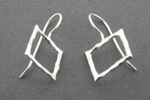 square earring - Makers & Providers