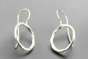 Circle earring - sterling silver - Makers & Providers