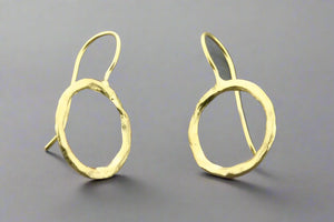 circle earring - gold plated - Makers & Providers