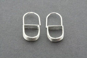 Ingrid earring - Makers & Providers