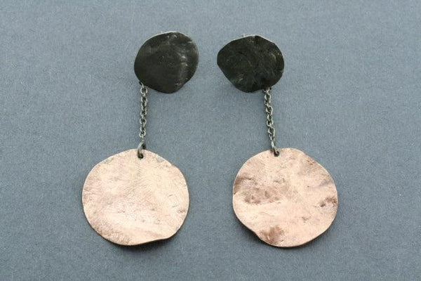 oxidized & rose gold plated disc & chain earring - Makers & Providers
