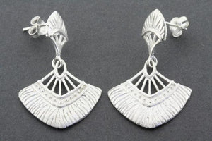 dandelion earring - Makers & Providers