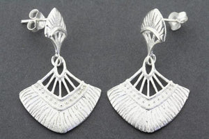 dandelion earring - Makers & Providers