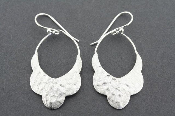 Desert Belle earring