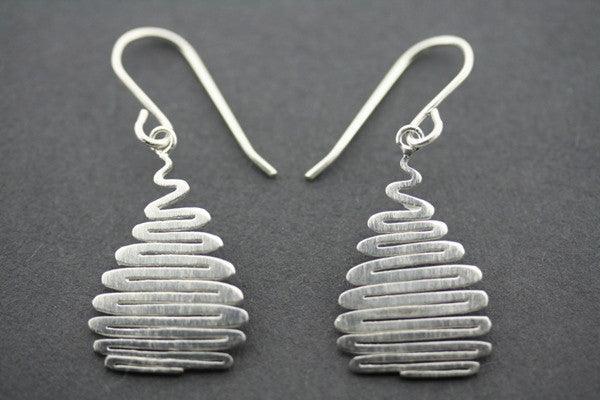 snake hive earring - Makers & Providers